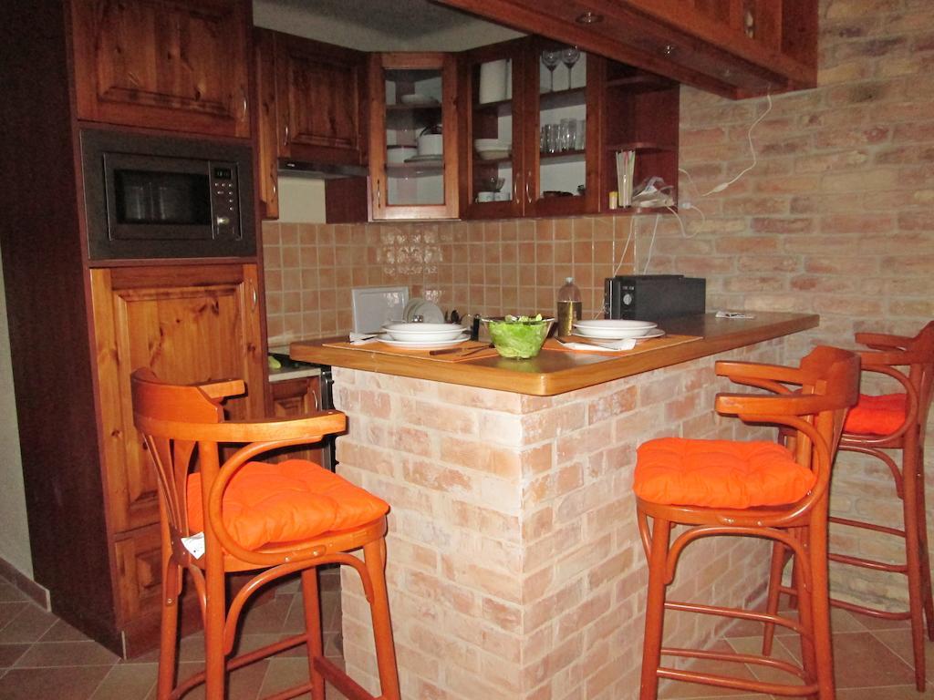 Mediterran Apartmanhaz Szántód Exterior foto