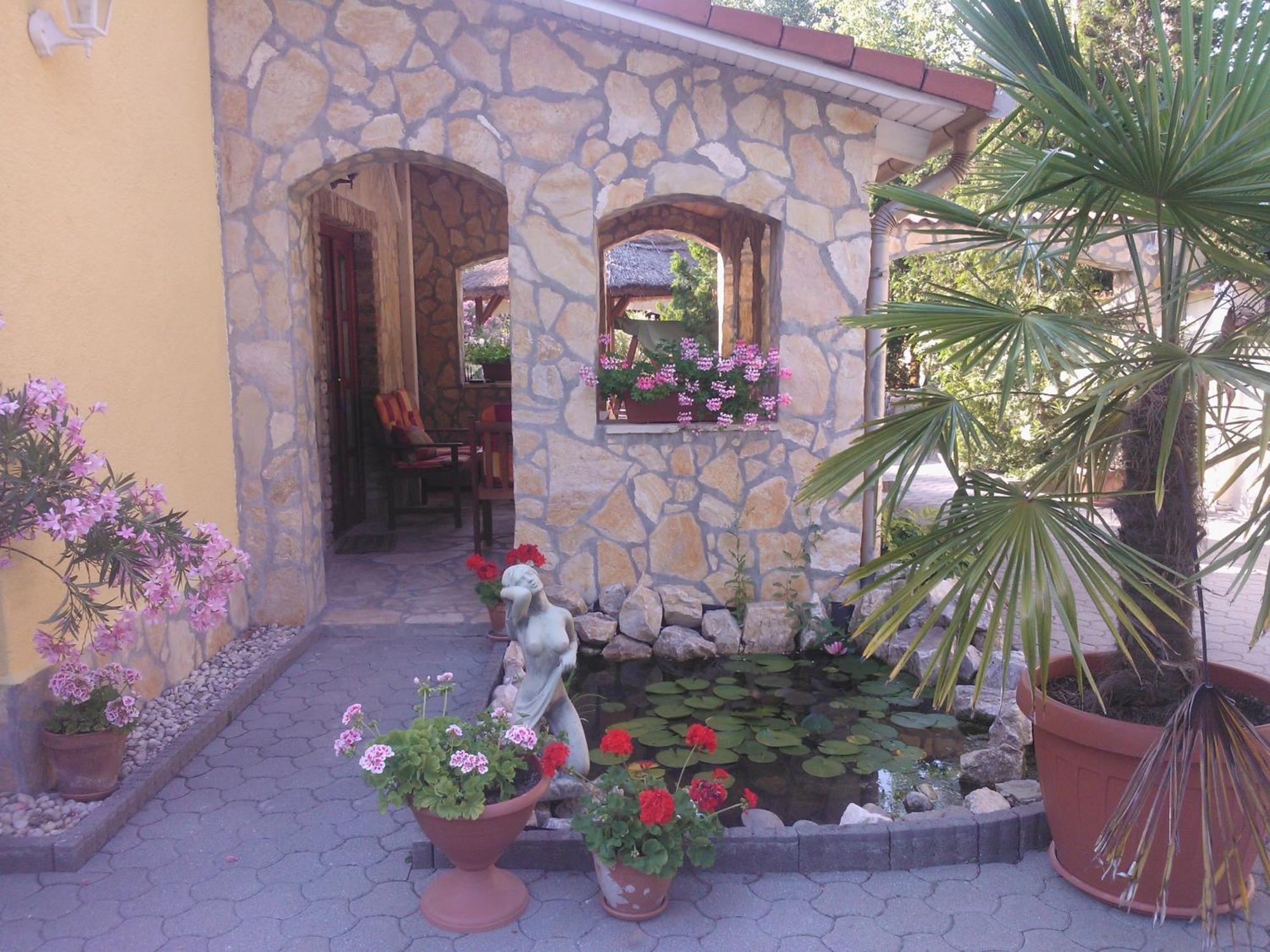Mediterran Apartmanhaz Szántód Zimmer foto